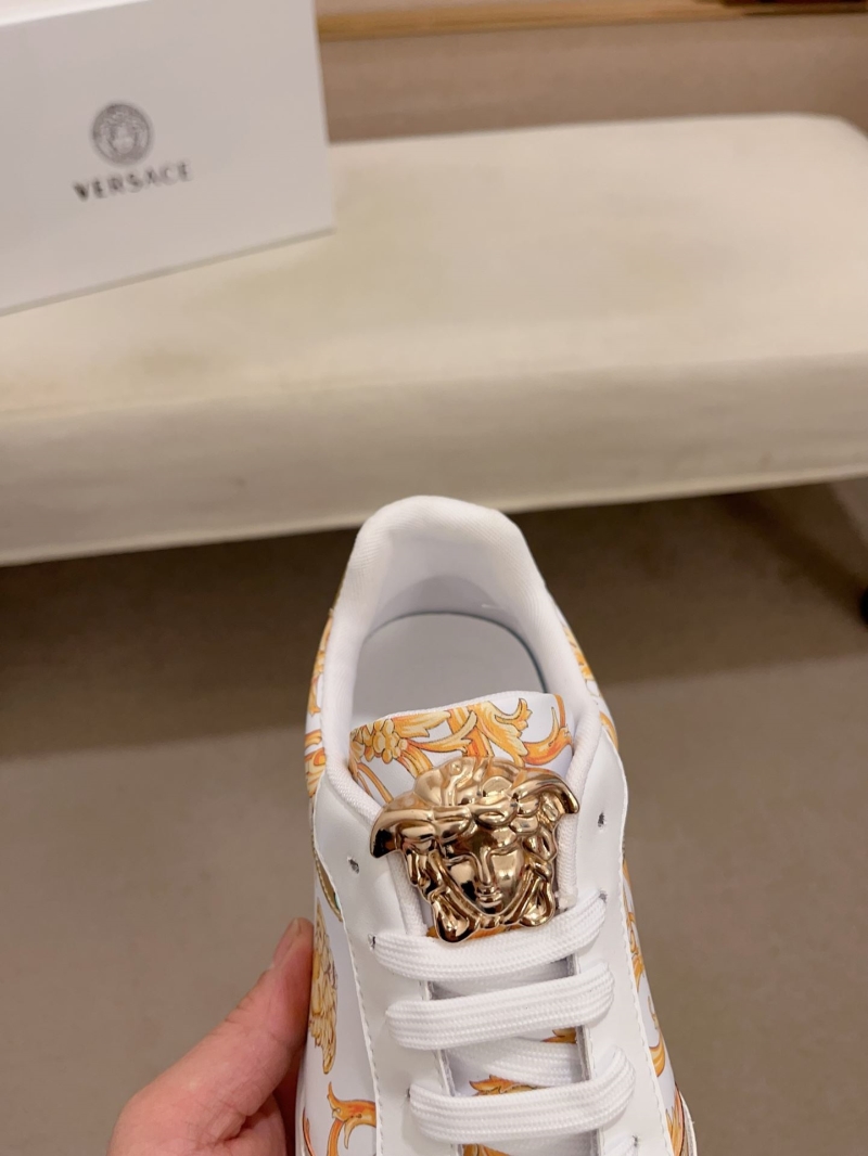 Givenchy Sneakers